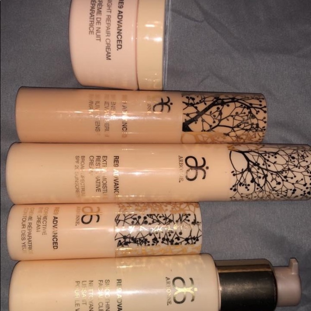 Arbonne RE9 advanced line